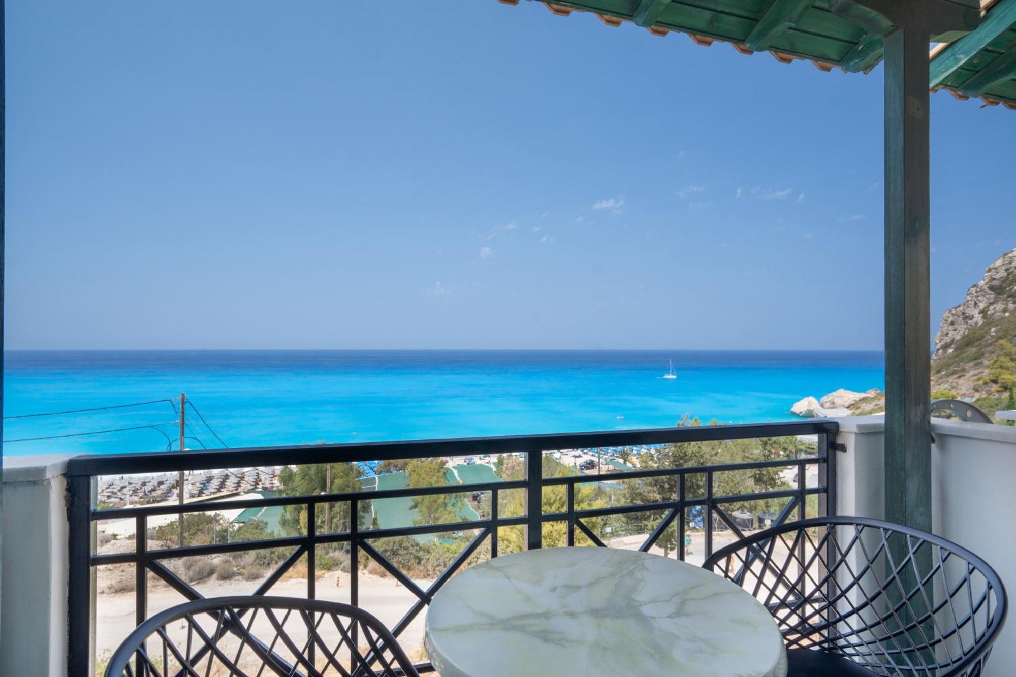 Sunset Triple 1 Apartment Ayios Nikitas Bagian luar foto